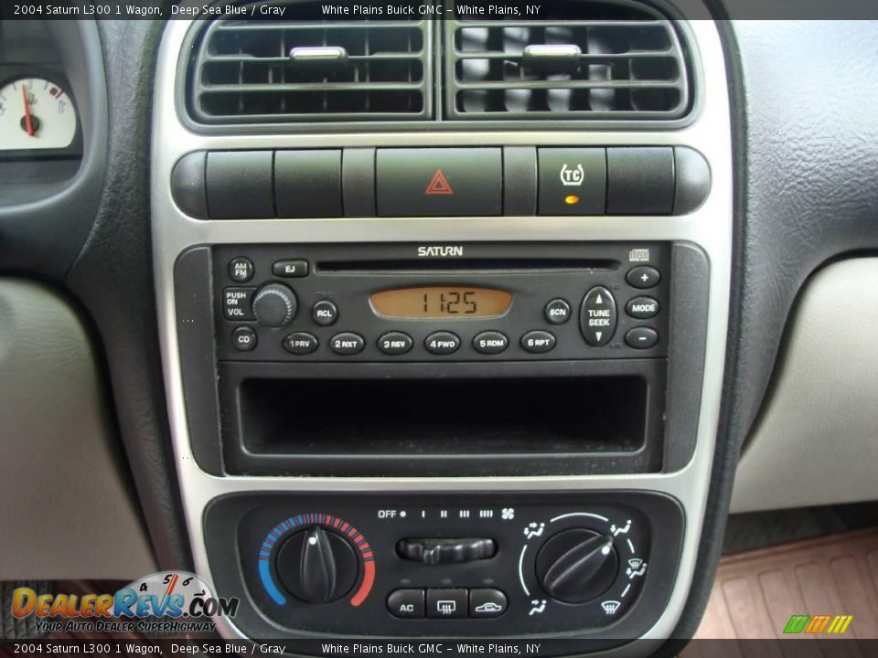 2004 Saturn L300 1 Wagon Deep Sea Blue / Gray Photo #20