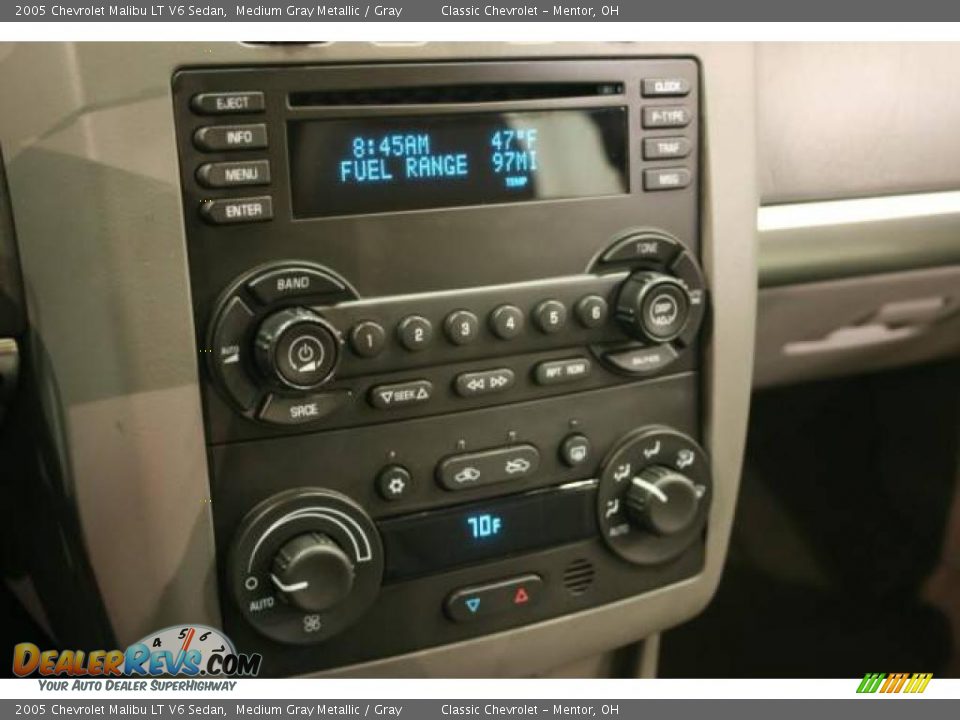 2005 Chevrolet Malibu LT V6 Sedan Medium Gray Metallic / Gray Photo #13