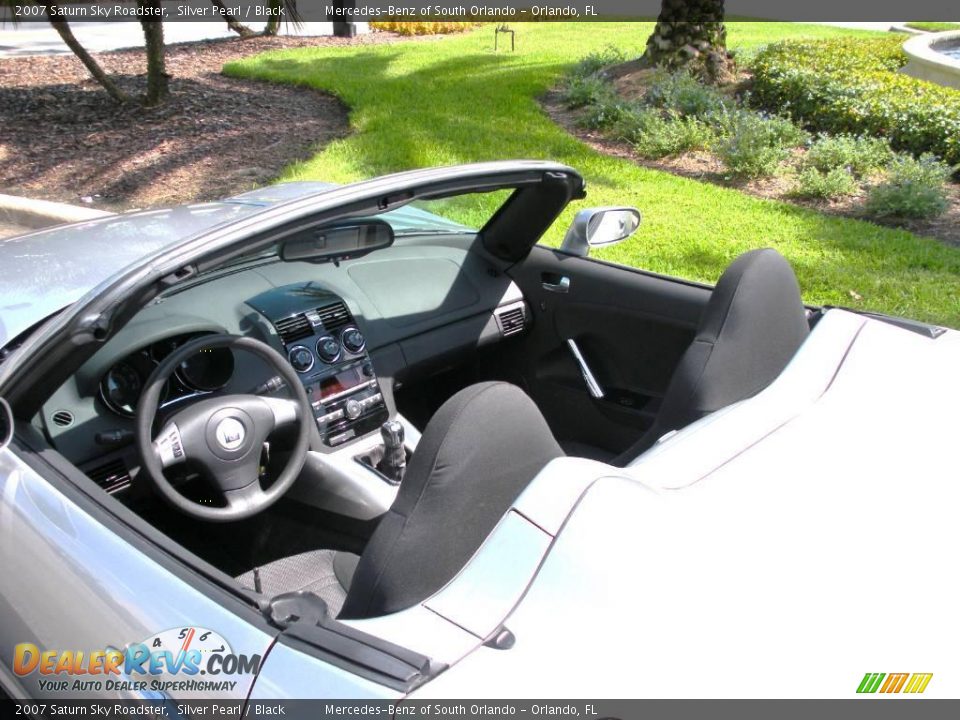 2007 Saturn Sky Roadster Silver Pearl / Black Photo #10