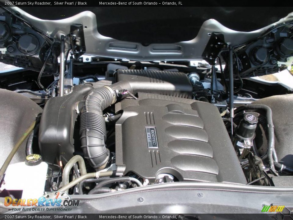 2007 Saturn Sky Roadster Silver Pearl / Black Photo #26