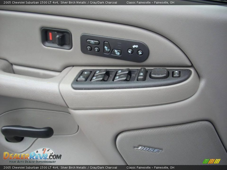 2005 Chevrolet Suburban 1500 LT 4x4 Silver Birch Metallic / Gray/Dark Charcoal Photo #11