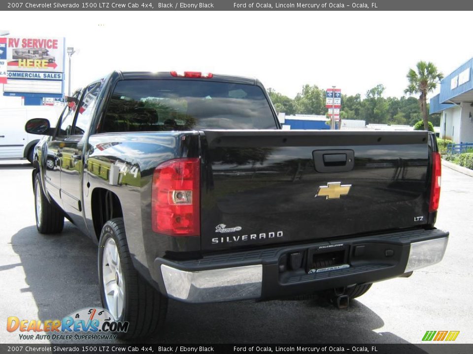 2007 Chevrolet Silverado 1500 LTZ Crew Cab 4x4 Black / Ebony Black Photo #5
