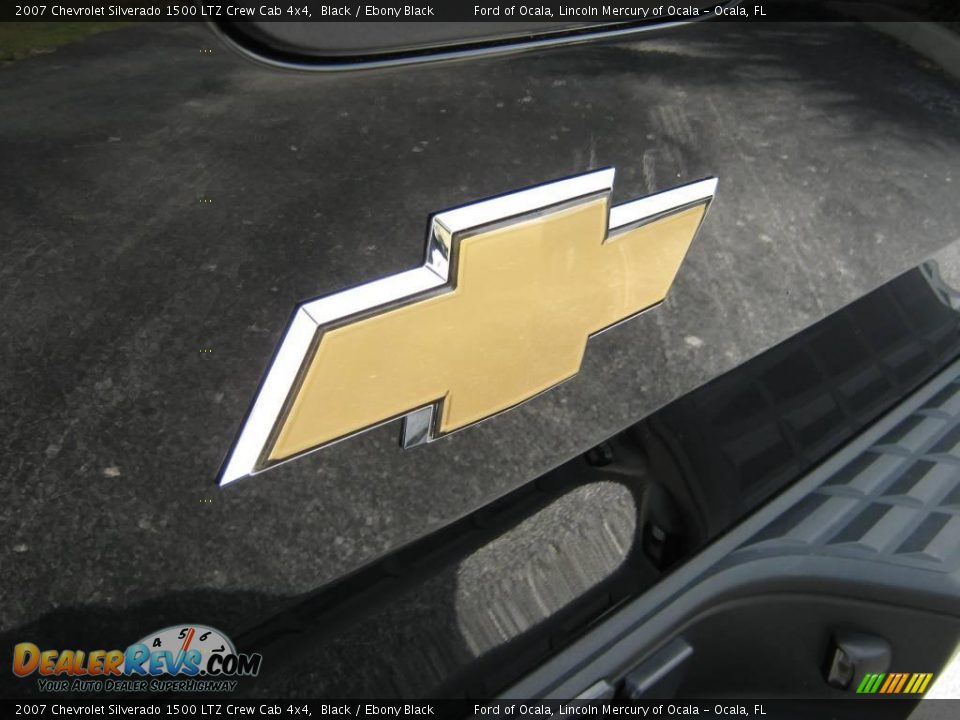 2007 Chevrolet Silverado 1500 LTZ Crew Cab 4x4 Black / Ebony Black Photo #11
