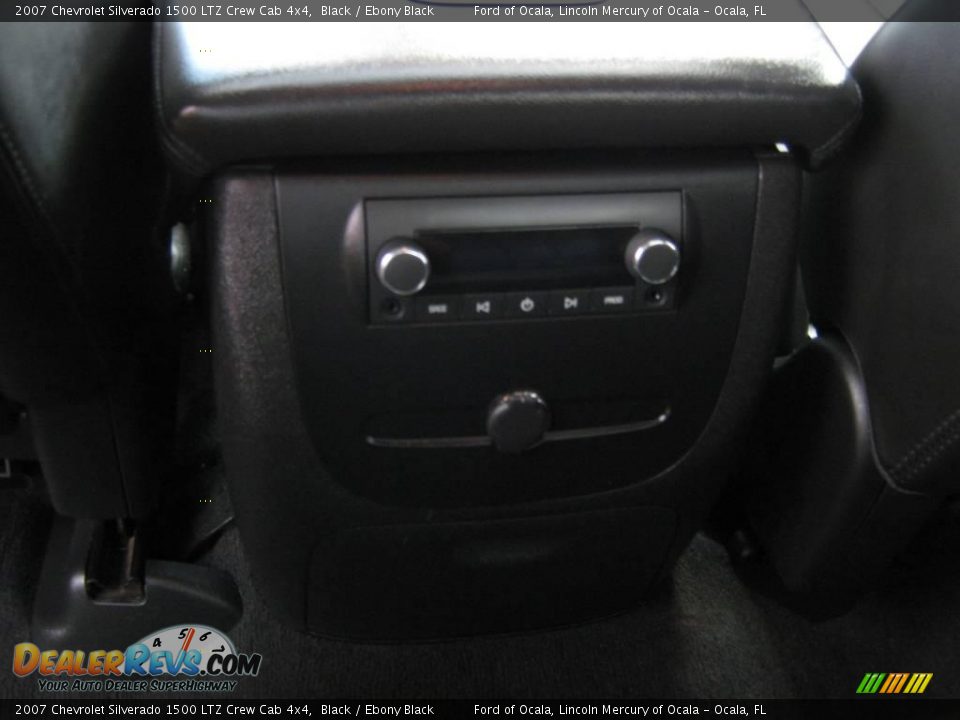 2007 Chevrolet Silverado 1500 LTZ Crew Cab 4x4 Black / Ebony Black Photo #26