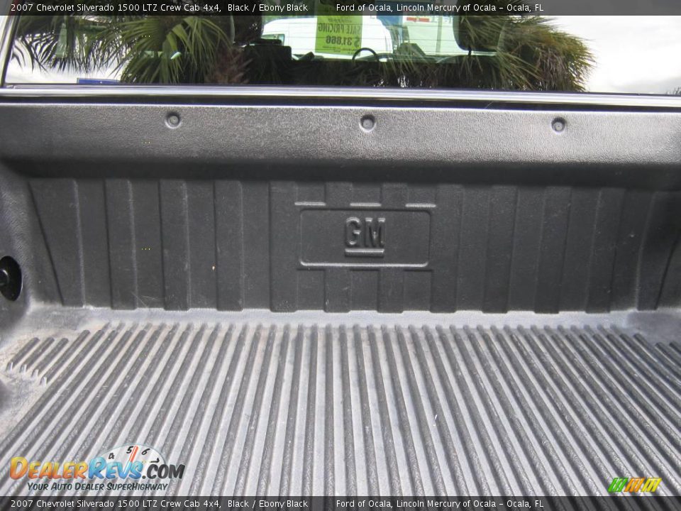 2007 Chevrolet Silverado 1500 LTZ Crew Cab 4x4 Black / Ebony Black Photo #29