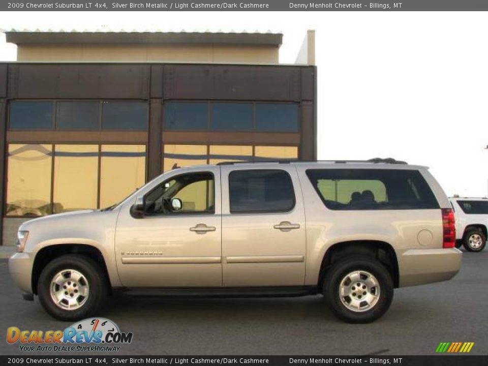 2009 Chevrolet Suburban LT 4x4 Silver Birch Metallic / Light Cashmere/Dark Cashmere Photo #1