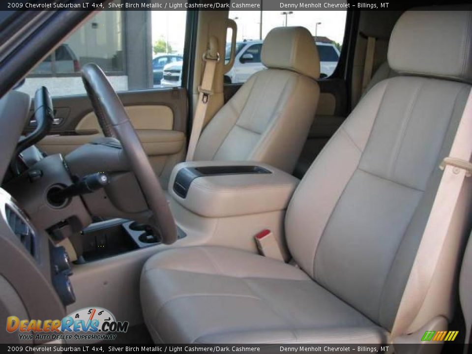 2009 Chevrolet Suburban LT 4x4 Silver Birch Metallic / Light Cashmere/Dark Cashmere Photo #13