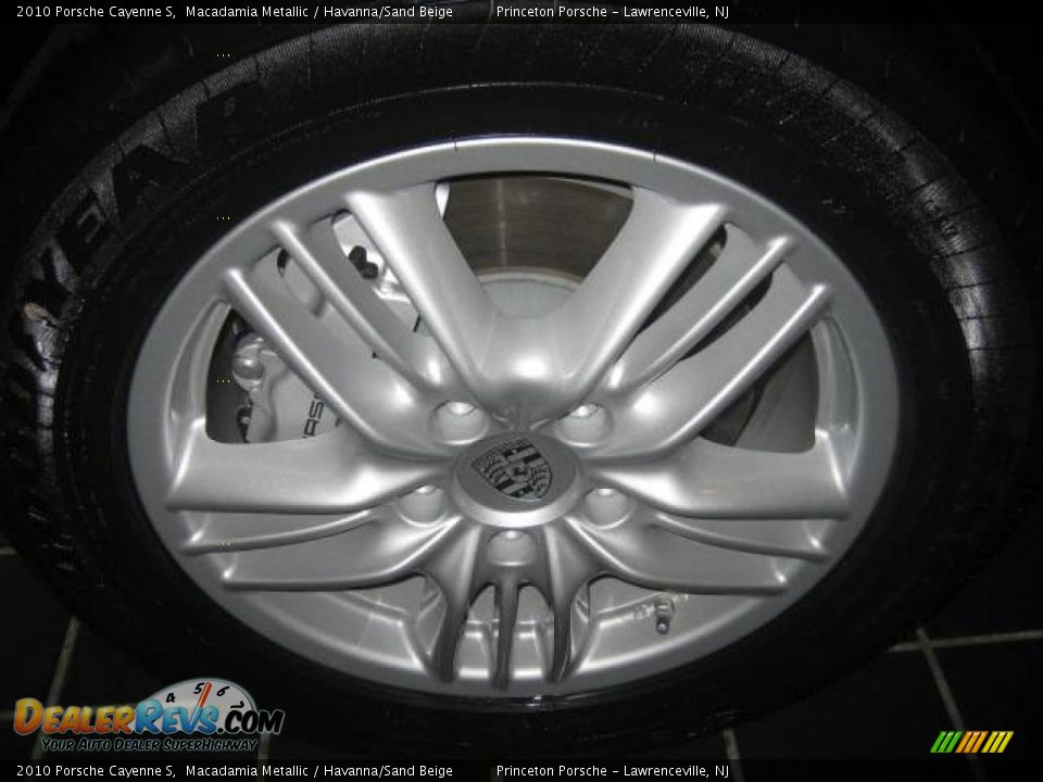 2010 Porsche Cayenne S Macadamia Metallic / Havanna/Sand Beige Photo #17