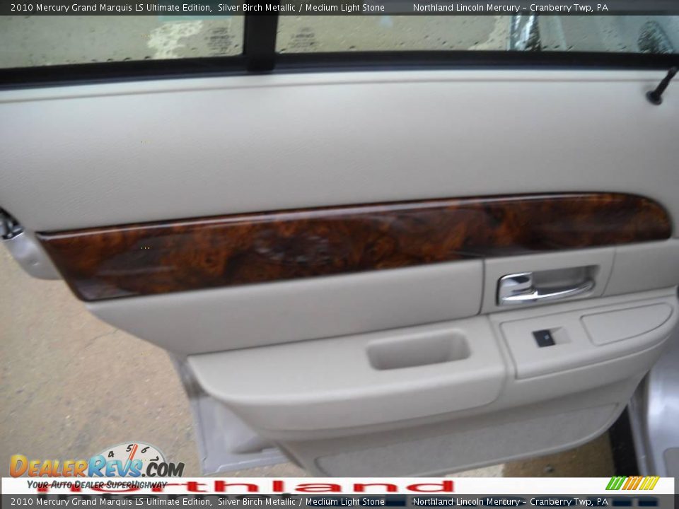 2010 Mercury Grand Marquis LS Ultimate Edition Silver Birch Metallic / Medium Light Stone Photo #10