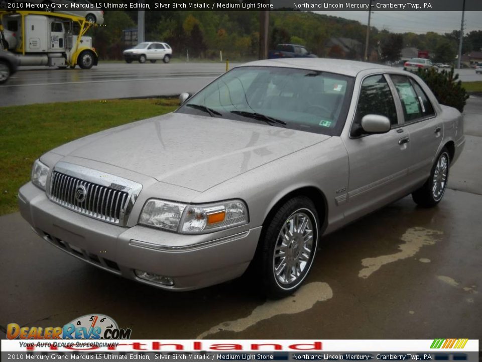 2010 Mercury Grand Marquis LS Ultimate Edition Silver Birch Metallic / Medium Light Stone Photo #14
