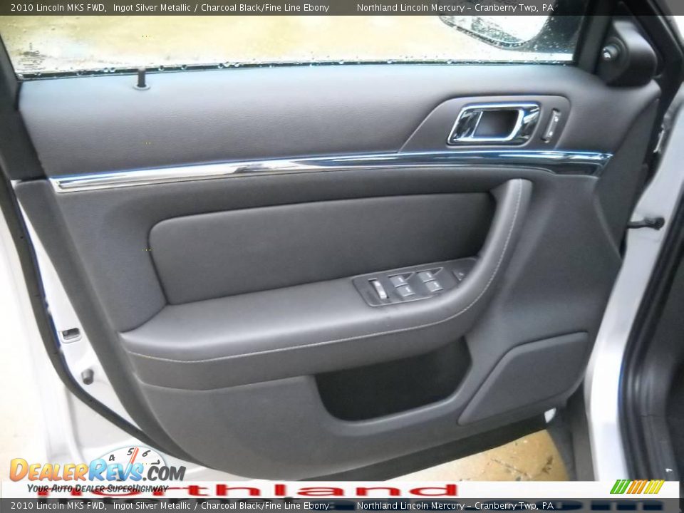 2010 Lincoln MKS FWD Ingot Silver Metallic / Charcoal Black/Fine Line Ebony Photo #6