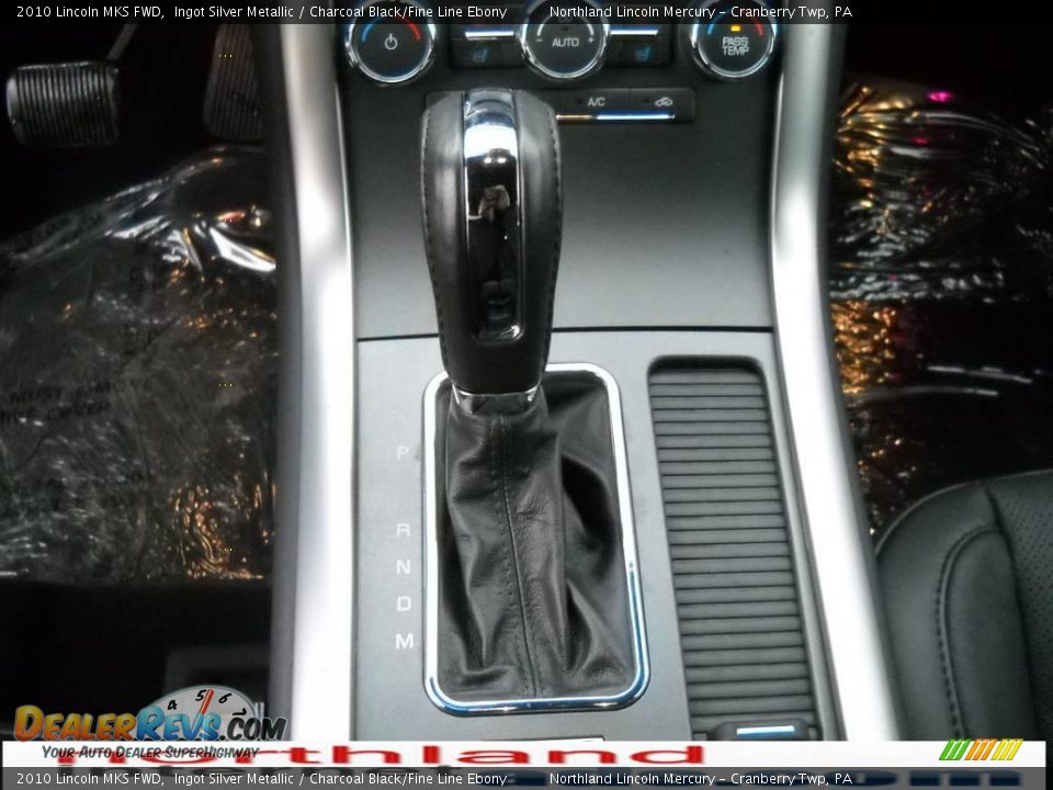 2010 Lincoln MKS FWD Ingot Silver Metallic / Charcoal Black/Fine Line Ebony Photo #18