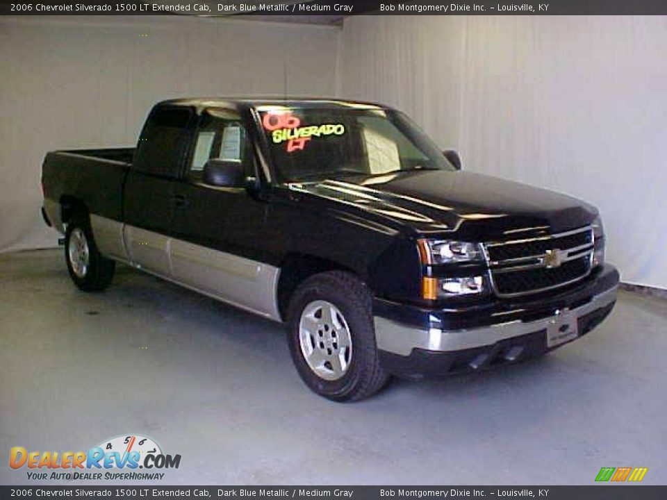 2006 Chevrolet Silverado 1500 LT Extended Cab Dark Blue Metallic / Medium Gray Photo #1