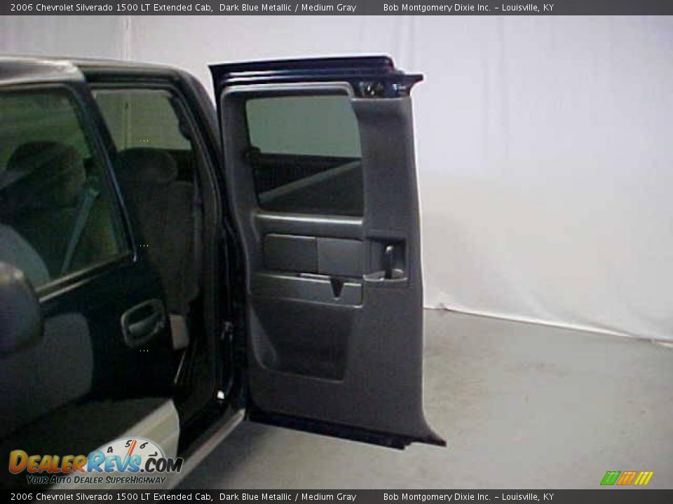 2006 Chevrolet Silverado 1500 LT Extended Cab Dark Blue Metallic / Medium Gray Photo #15