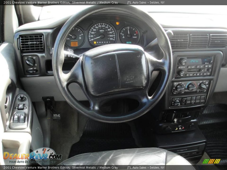 2001 Chevrolet Venture Warner Brothers Edition Silvermist Metallic / Medium Gray Photo #12