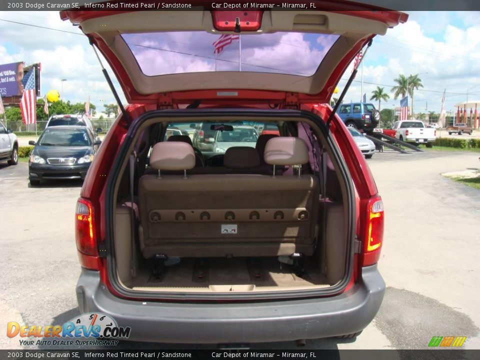 2003 Dodge Caravan SE Inferno Red Tinted Pearl / Sandstone Photo #5