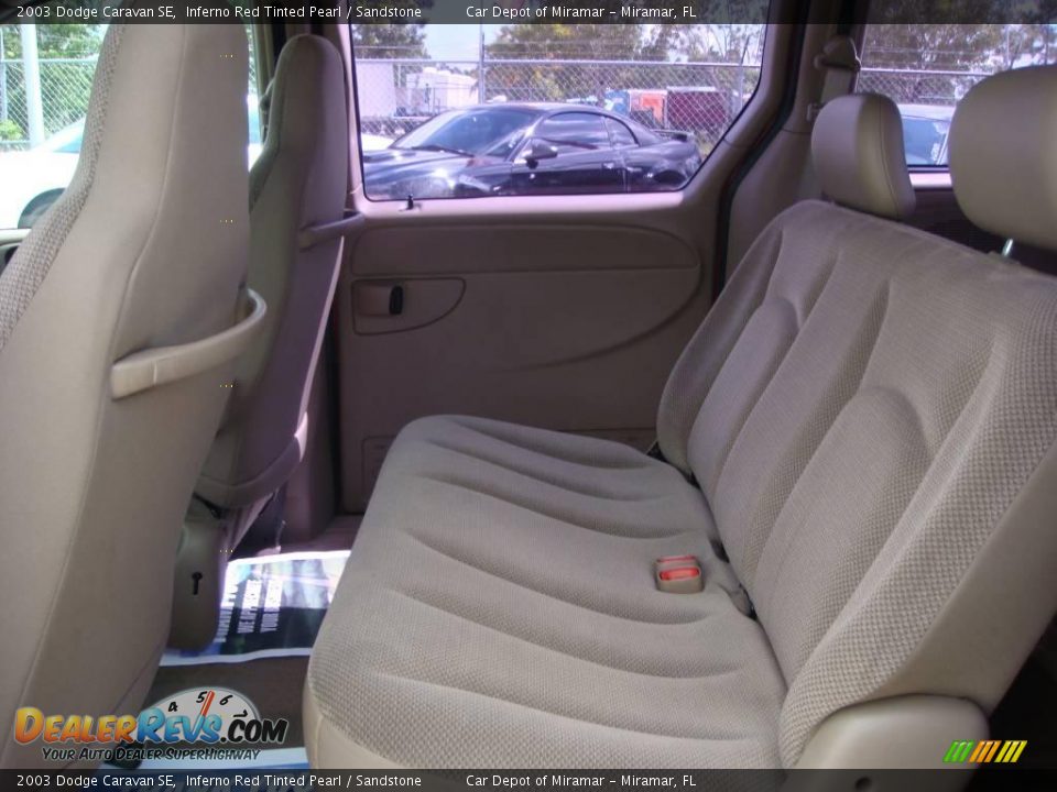 2003 Dodge Caravan SE Inferno Red Tinted Pearl / Sandstone Photo #18