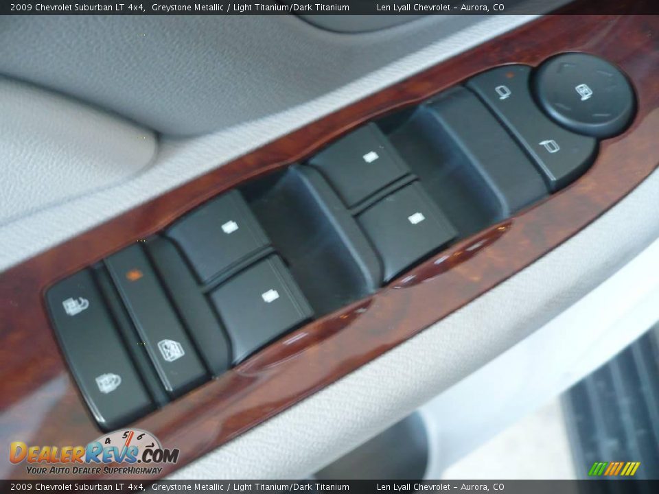 2009 Chevrolet Suburban LT 4x4 Greystone Metallic / Light Titanium/Dark Titanium Photo #8