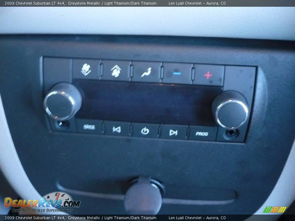 2009 Chevrolet Suburban LT 4x4 Greystone Metallic / Light Titanium/Dark Titanium Photo #23