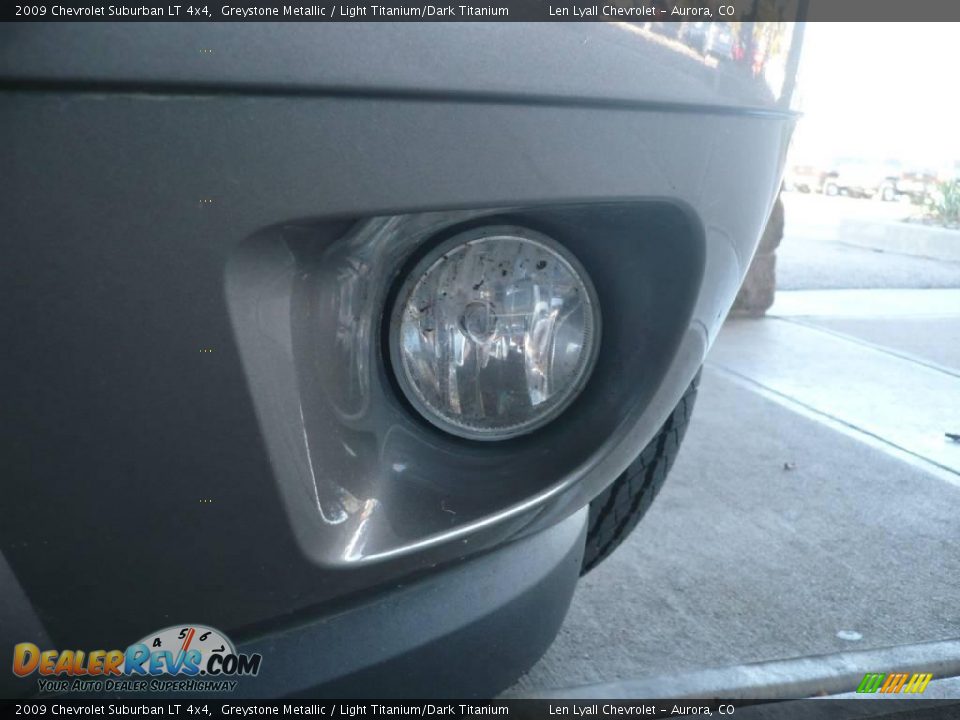 2009 Chevrolet Suburban LT 4x4 Greystone Metallic / Light Titanium/Dark Titanium Photo #26
