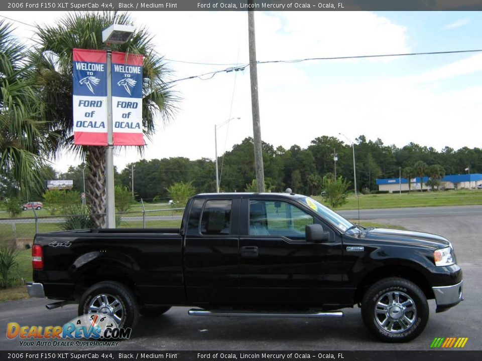 2006 Ford F150 XLT SuperCab 4x4 Black / Medium Flint Photo #2