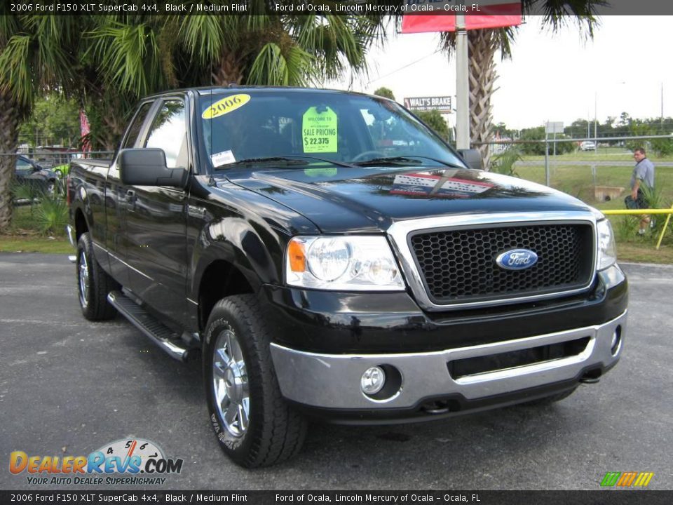 2006 Ford F150 XLT SuperCab 4x4 Black / Medium Flint Photo #9