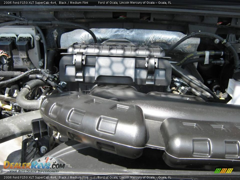 2006 Ford F150 XLT SuperCab 4x4 Black / Medium Flint Photo #18