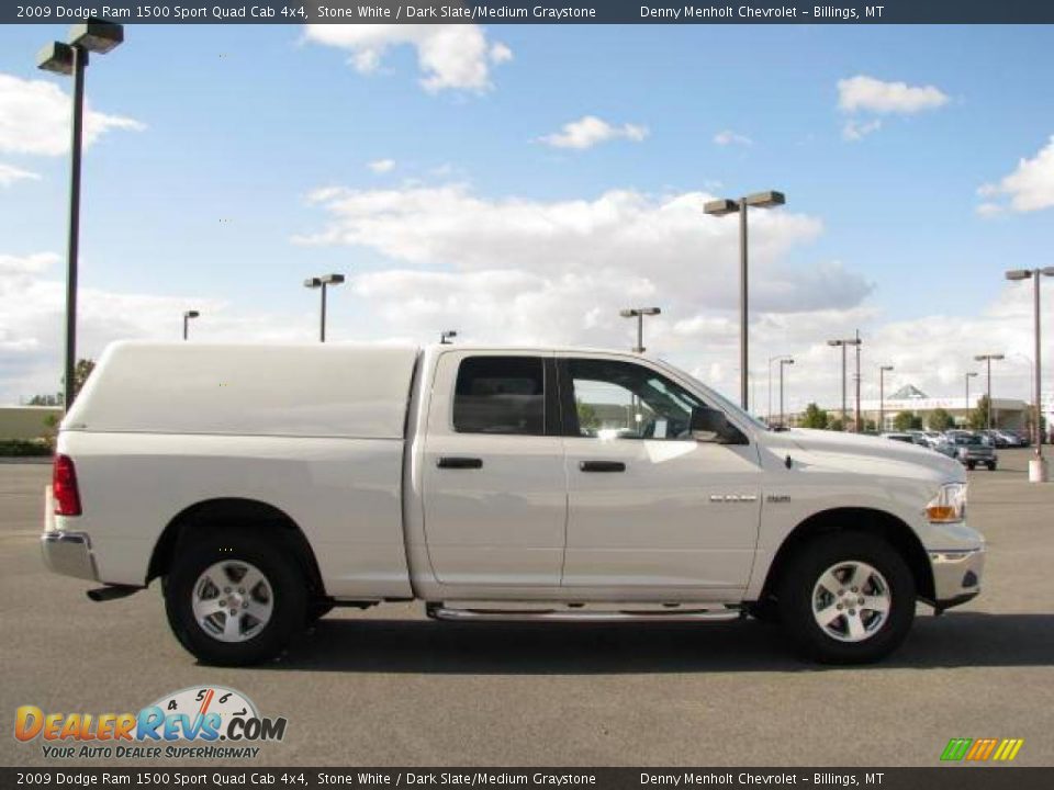 2009 Dodge Ram 1500 Sport Quad Cab 4x4 Stone White / Dark Slate/Medium Graystone Photo #5