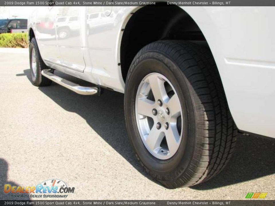 2009 Dodge Ram 1500 Sport Quad Cab 4x4 Stone White / Dark Slate/Medium Graystone Photo #9