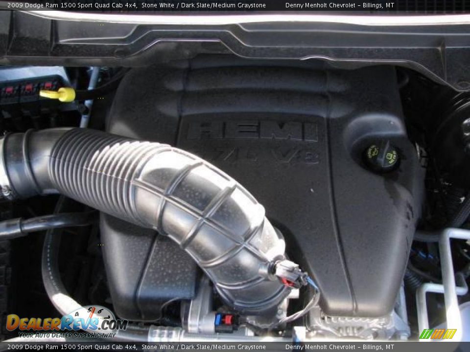 2009 Dodge Ram 1500 Sport Quad Cab 4x4 Stone White / Dark Slate/Medium Graystone Photo #15