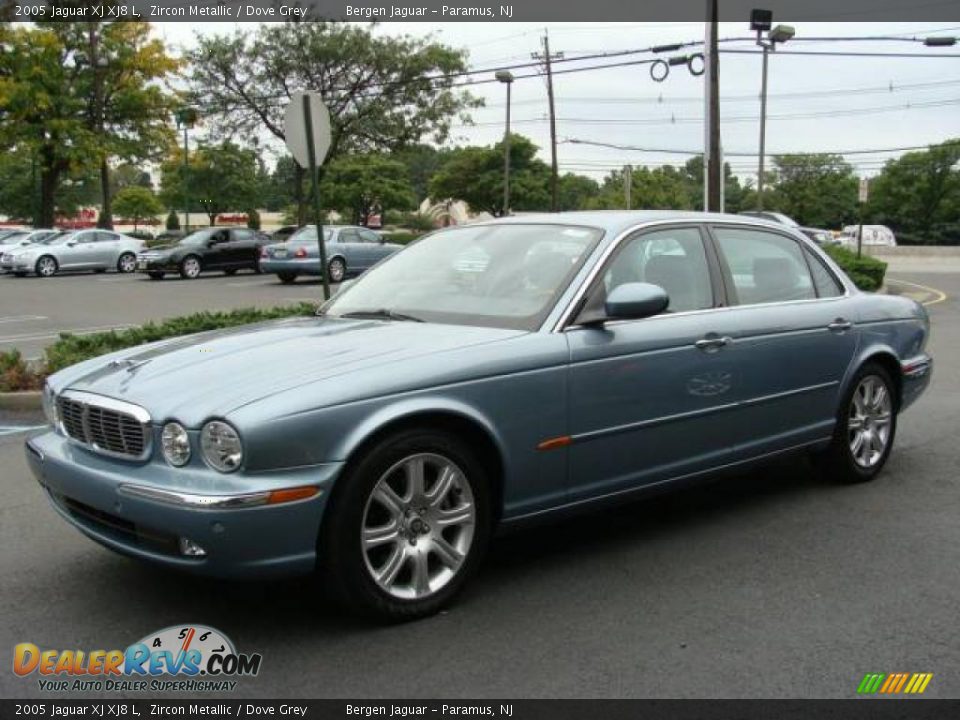 2005 Jaguar XJ XJ8 L Zircon Metallic / Dove Grey Photo #3