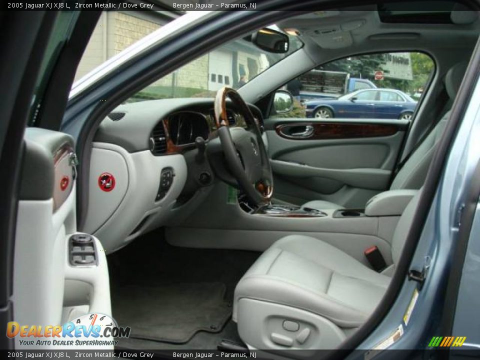 2005 Jaguar XJ XJ8 L Zircon Metallic / Dove Grey Photo #7