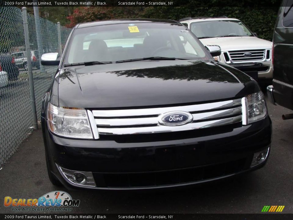 2009 Ford Taurus Limited Tuxedo Black Metallic / Black Photo #2