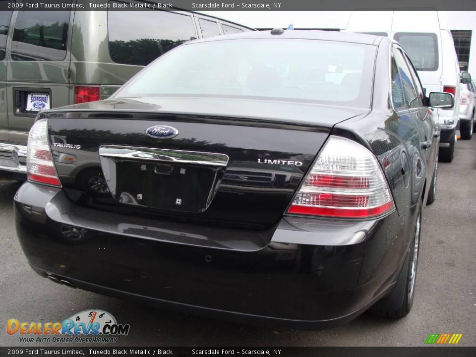 2009 Ford Taurus Limited Tuxedo Black Metallic / Black Photo #4