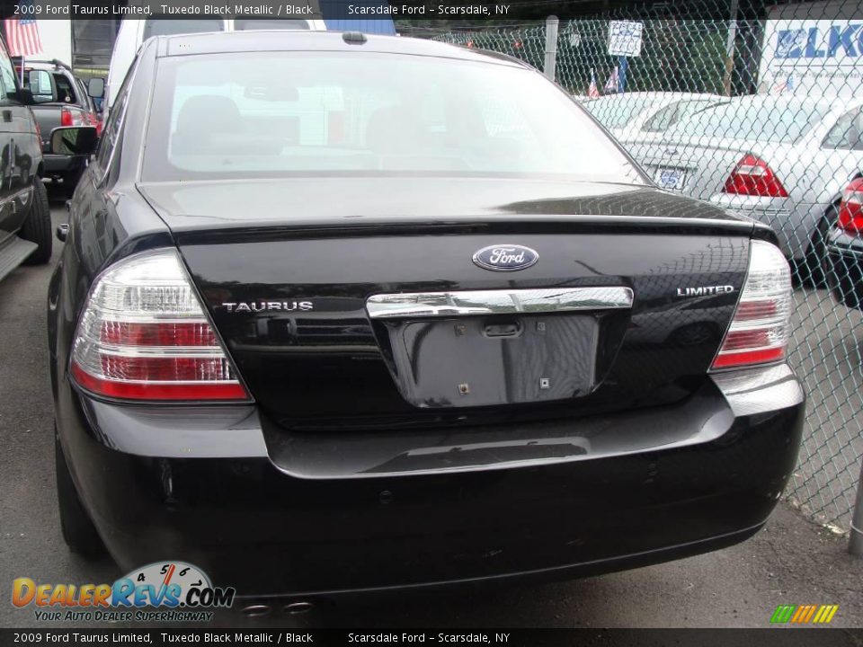 2009 Ford Taurus Limited Tuxedo Black Metallic / Black Photo #5