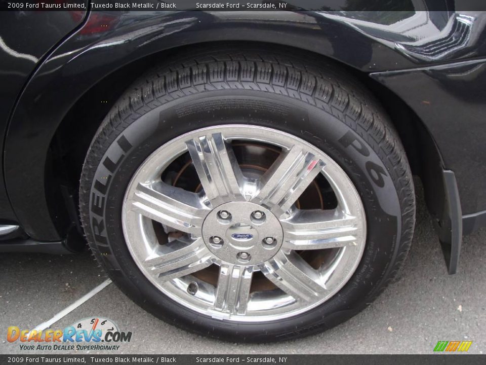 2009 Ford Taurus Limited Tuxedo Black Metallic / Black Photo #7