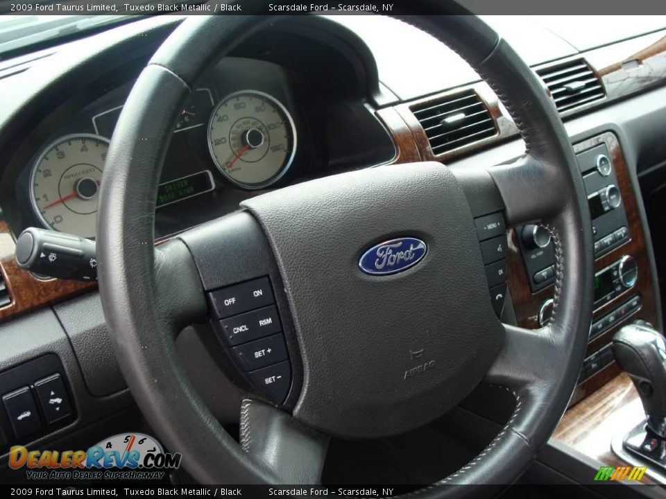 2009 Ford Taurus Limited Tuxedo Black Metallic / Black Photo #19