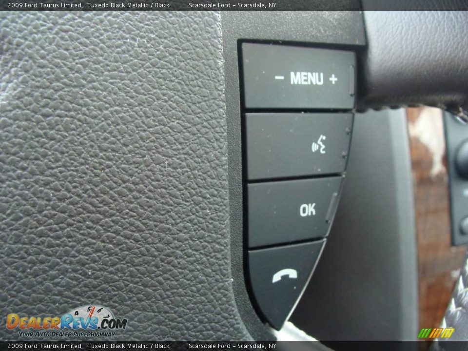 2009 Ford Taurus Limited Tuxedo Black Metallic / Black Photo #21