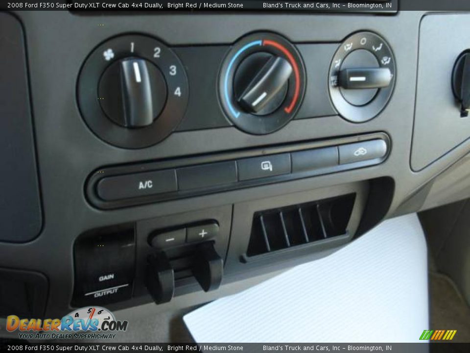 2008 Ford F350 Super Duty XLT Crew Cab 4x4 Dually Bright Red / Medium Stone Photo #24