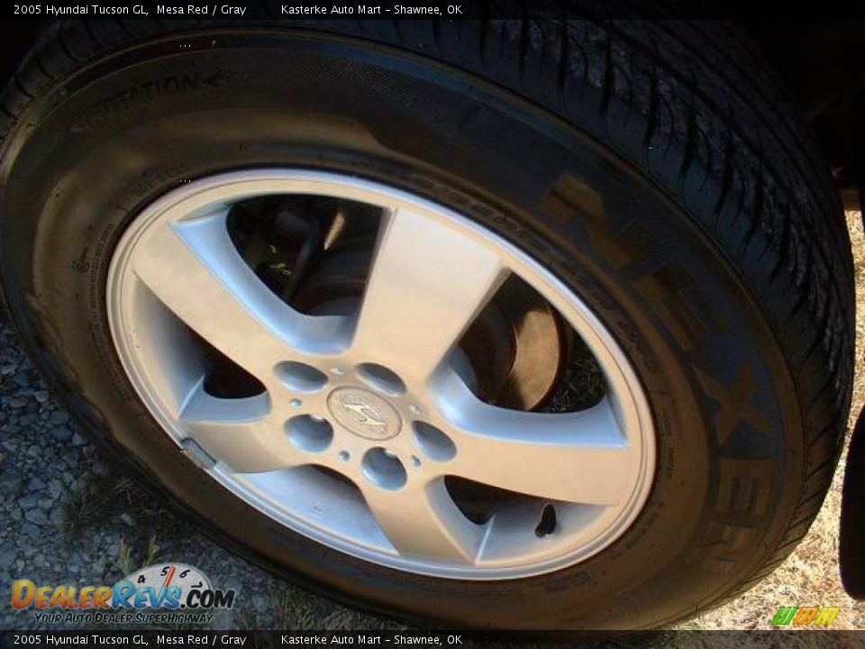 2005 Hyundai Tucson GL Mesa Red / Gray Photo #6
