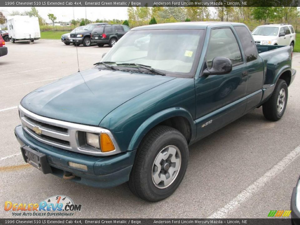 Emerald Green Metallic 1996 Chevrolet S10 LS Extended Cab 4x4 Photo #3