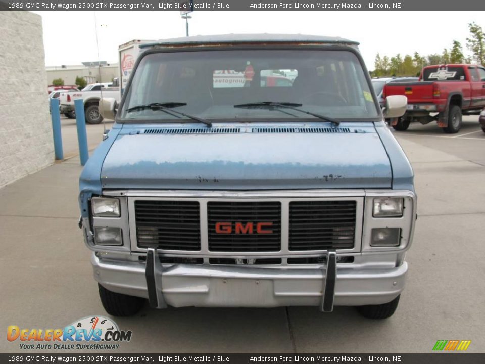 1989 GMC Rally Wagon 2500 STX Passenger Van Light Blue Metallic / Blue Photo #2