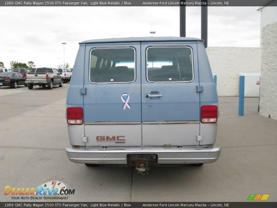 1989 GMC Rally Wagon 2500 STX Passenger Van Light Blue Metallic / Blue Photo #6