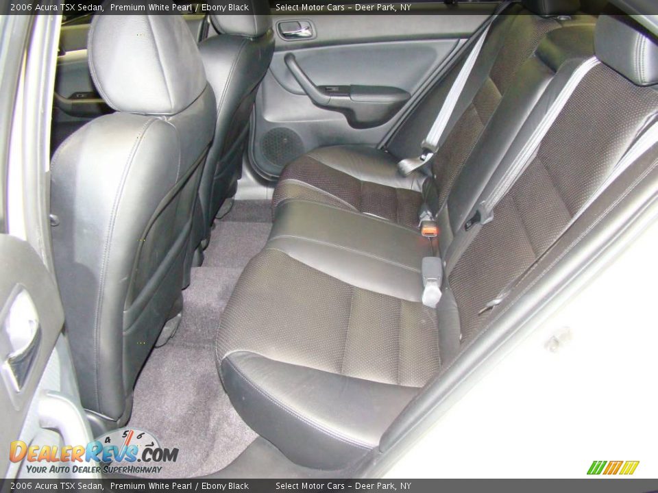 2006 Acura TSX Sedan Premium White Pearl / Ebony Black Photo #13