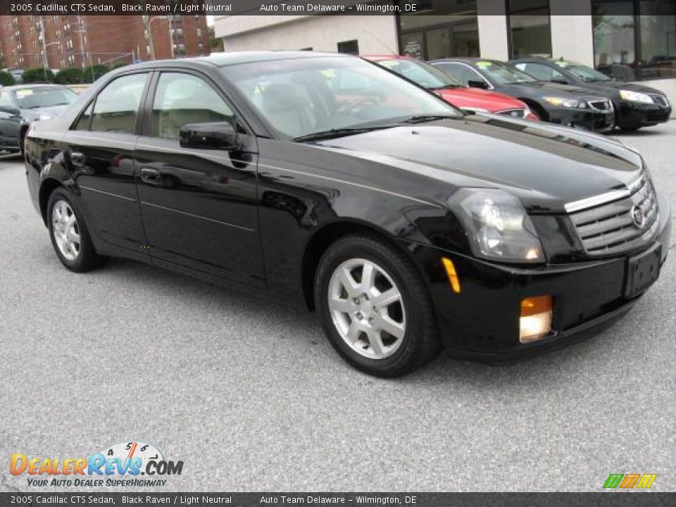 2005 Cadillac CTS Sedan Black Raven / Light Neutral Photo #2