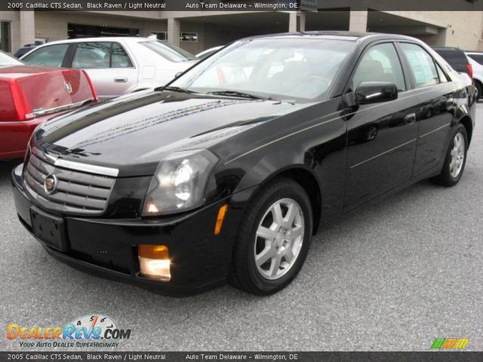 2005 Cadillac CTS Sedan Black Raven / Light Neutral Photo #9