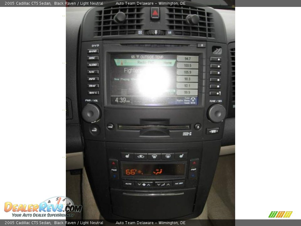 2005 Cadillac CTS Sedan Black Raven / Light Neutral Photo #17