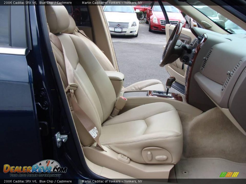 2006 Cadillac SRX V6 Blue Chip / Cashmere Photo #17