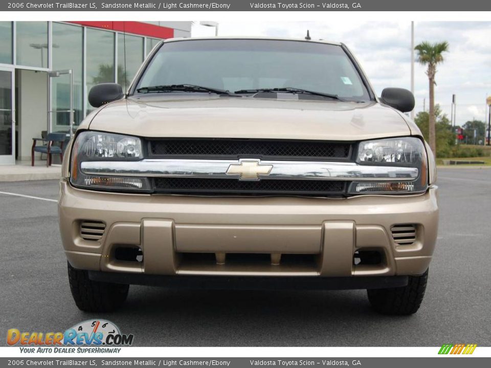 2006 Chevrolet TrailBlazer LS Sandstone Metallic / Light Cashmere/Ebony Photo #3