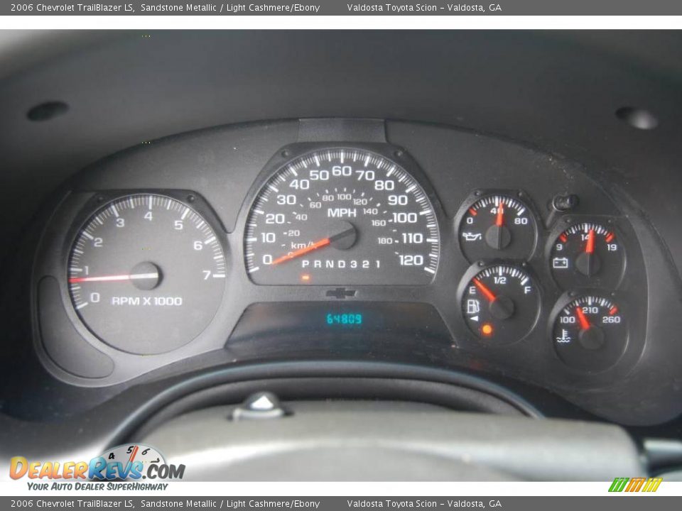 2006 Chevrolet TrailBlazer LS Sandstone Metallic / Light Cashmere/Ebony Photo #10